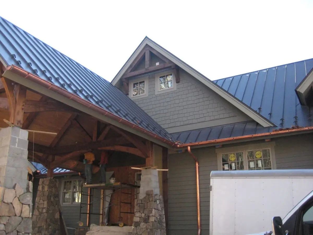 Craftsman Roofing team delivering quality roofing work in Wolfchase